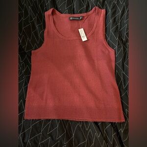 New York & Co Large Women's Burgundy/Wine Sleeveless Sweater Top - Vest - NWT